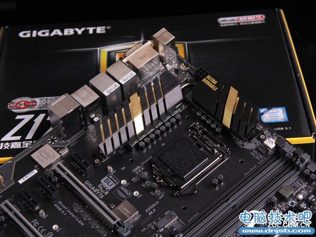 M.2硬盘也能组RAID 技嘉Z170X-UD5评测 