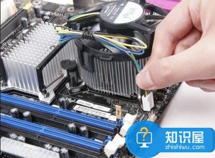 安装散热器的图文教程 怎么给电脑安装散热器