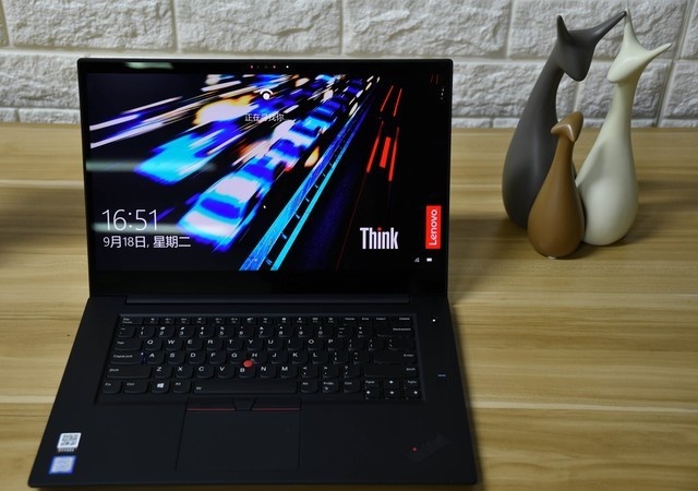 隐士还是猛士？ThinkPad X1隐士为设计师而来 