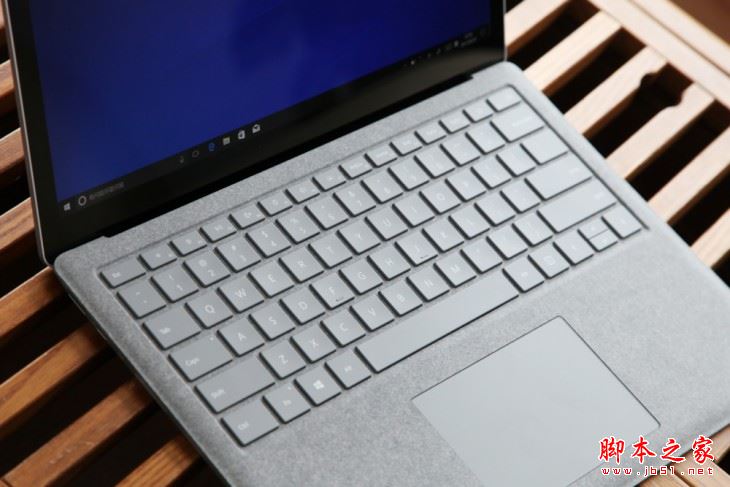 微软Surface Laptop值得买吗？微软Surface Laptop笔记本全面深度评测图解