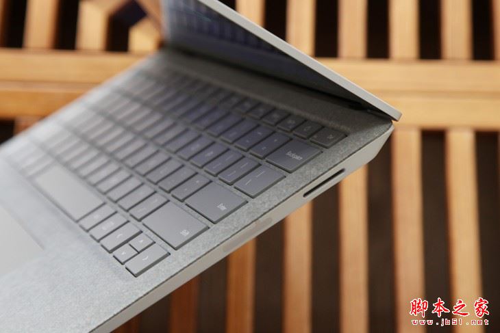 微软Surface Laptop值得买吗？微软Surface Laptop笔记本全面深度评测图解