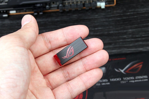 ROG M9E