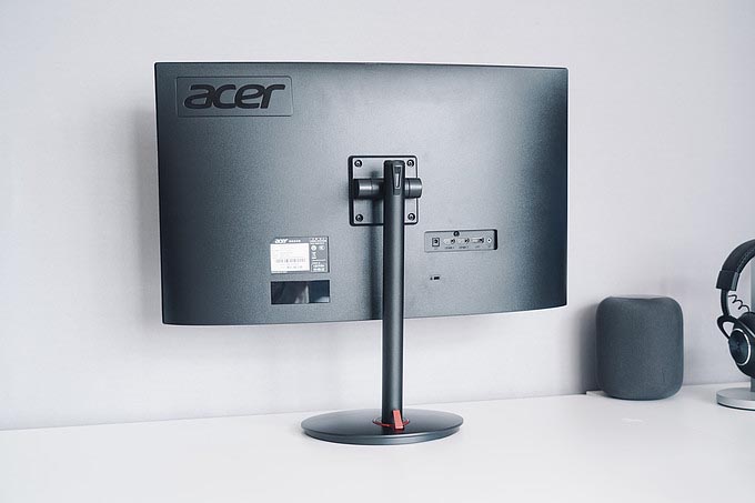 千元级240Hz高刷曲面：Acer 宏�暗影骑士·猎狐XZ270X值不值得买？