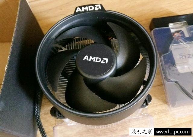 AMD Ryzen7 1700锐龙处理器开箱体验：鲁大师跑分近15万！