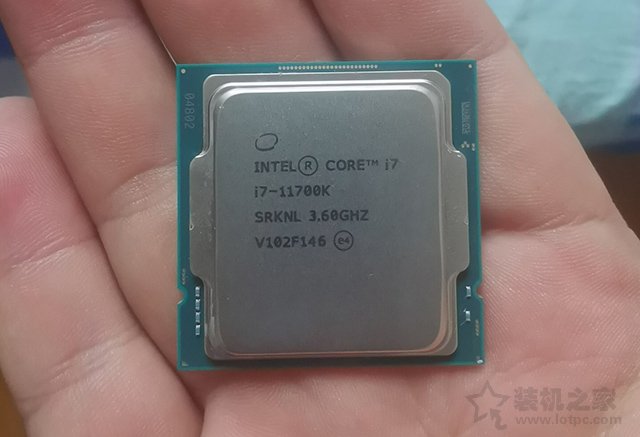 i7 11700K相比10700K性能差距大吗？加入R7 5800X对比评测