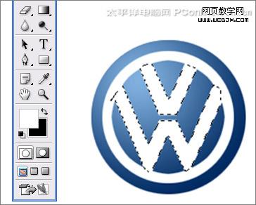 photoshop钢笔工具绘制大众汽车车标_www.webjx.com