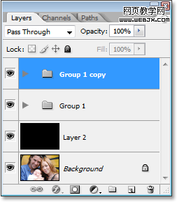 the layers palette in photoshop showing the copy of the layer group at the top.